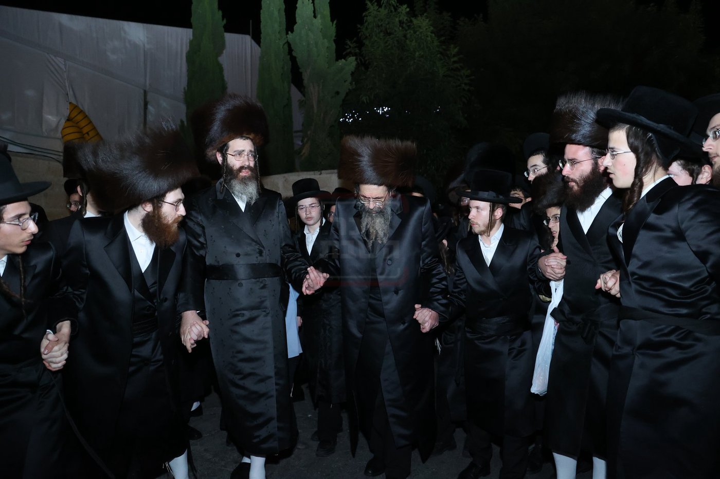 האדמו"ר מתולדות יהודה סטוטשין, במוצאי שב"ק בירושלים