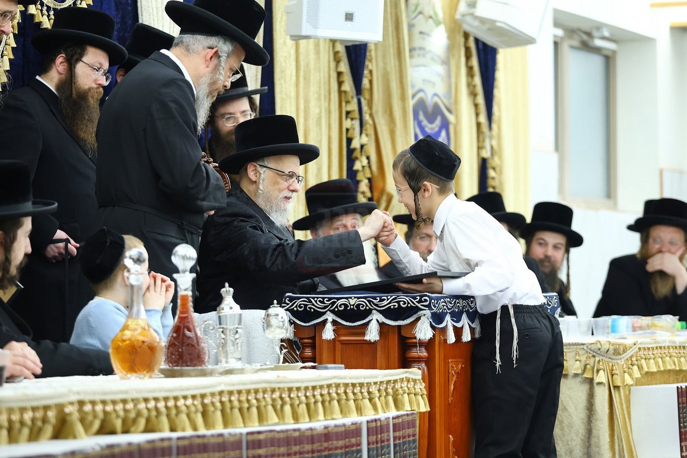 מעמד 'ברינה יקצורו' בת"ת סערט ויז'ניץ בחיפה