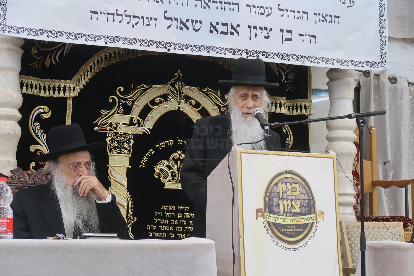 הגאון רבי יהודה כהן נושא דברים