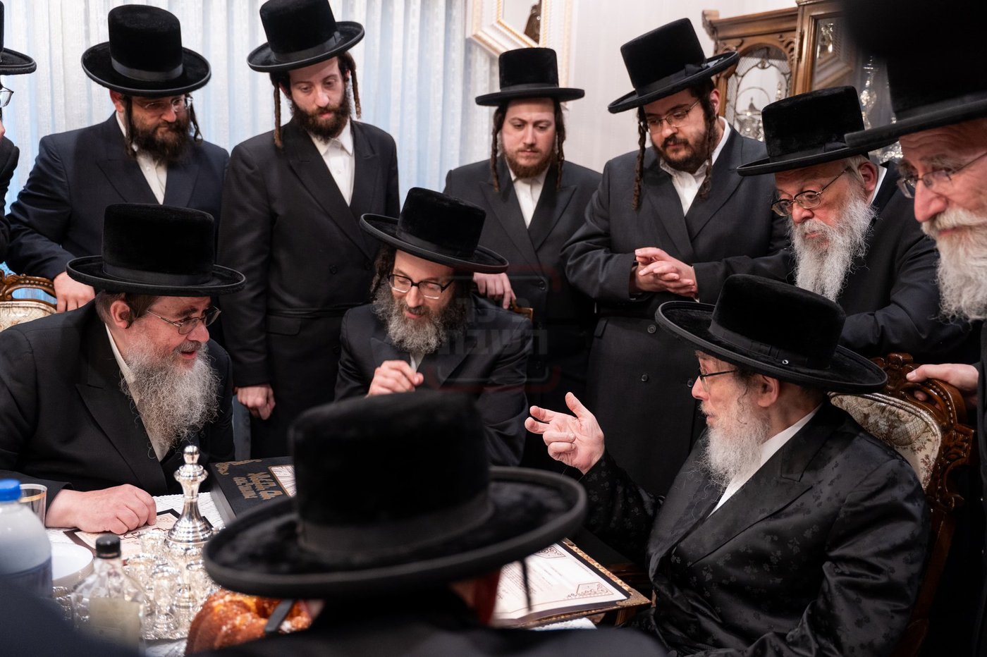 מעמד חתימת שטרות בפאפא
