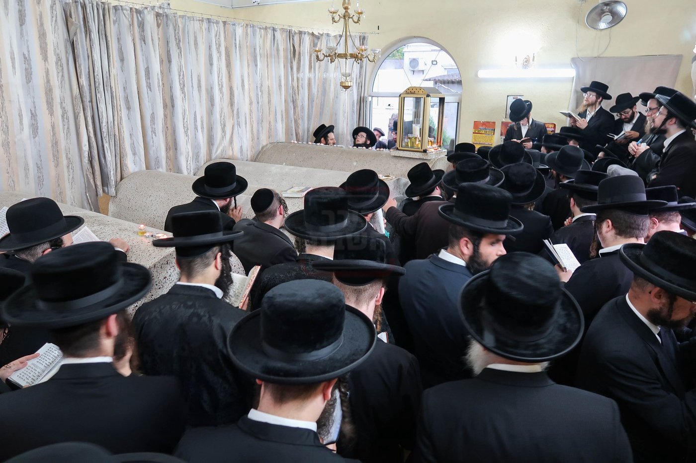 מסע הקודש של האדמו"ר מקרעטשניף סיגעט לאירופה