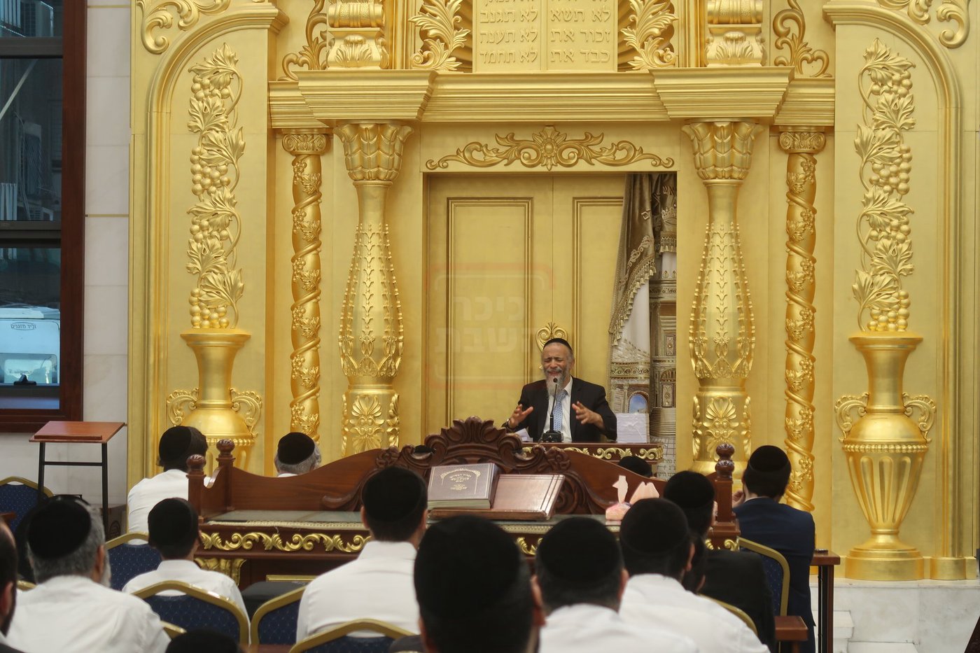 הרב מיכאל לסרי בשיחת חיזוק ביום ט' באב בבית המדרש 'יביע אומר'