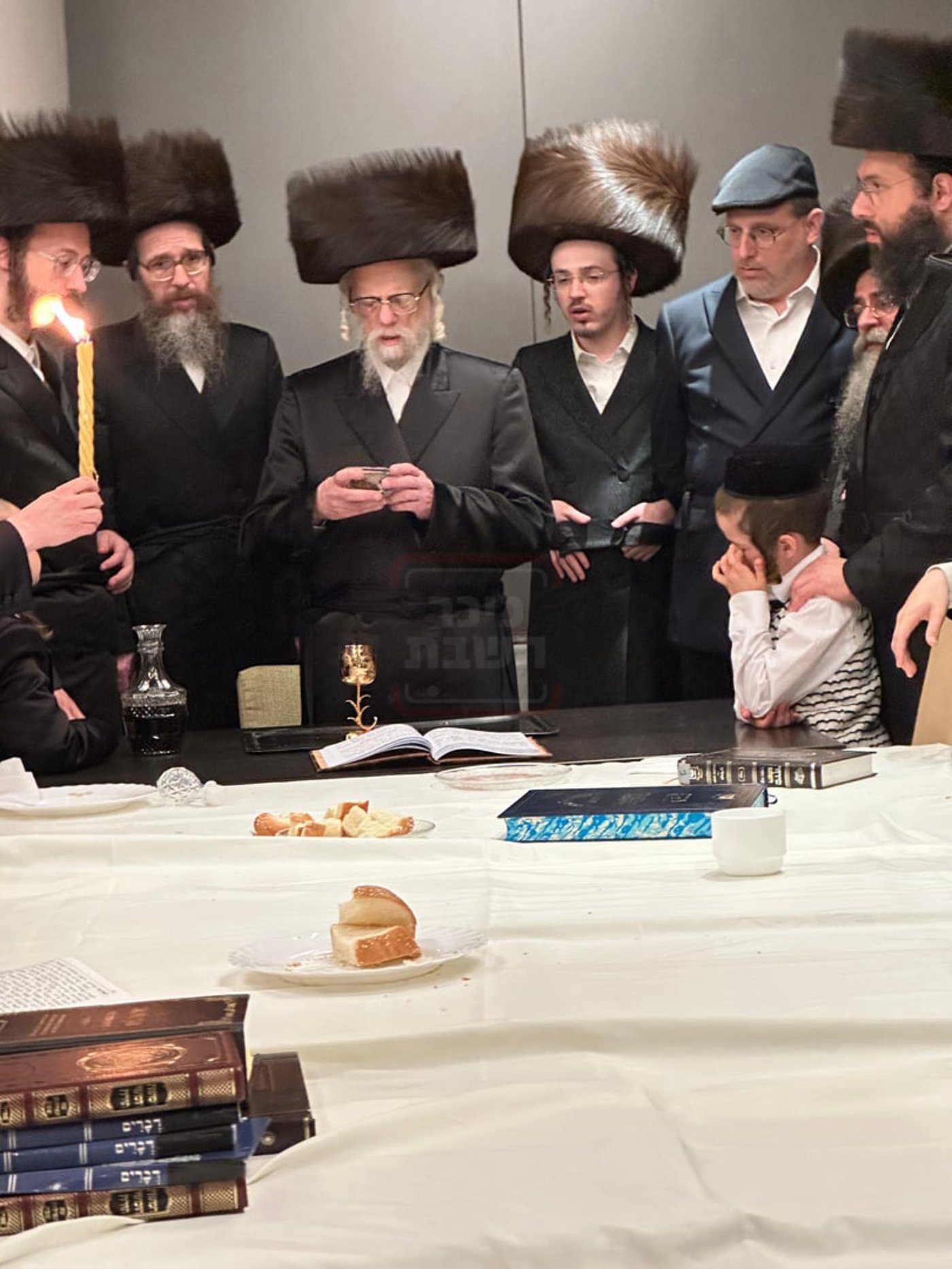 האדמו"ר מסערט ויז'ניץ בהבדלה באוסטריה