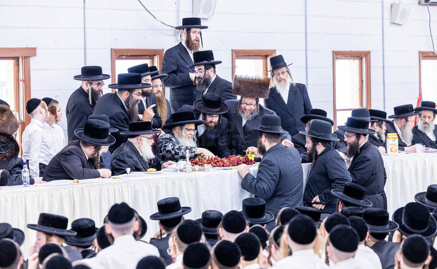 האדמו"ר מסאטמר בביקור בקאנטרי