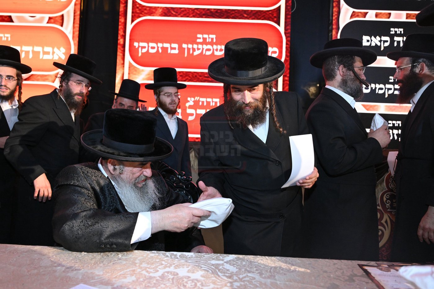 הדינר היוקרתי בלעלוב