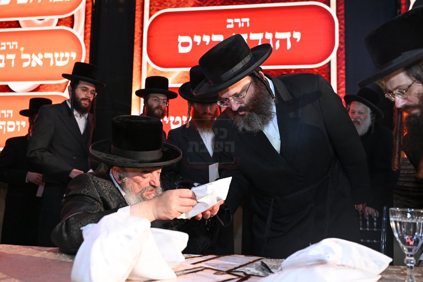 הדינר היוקרתי בלעלוב