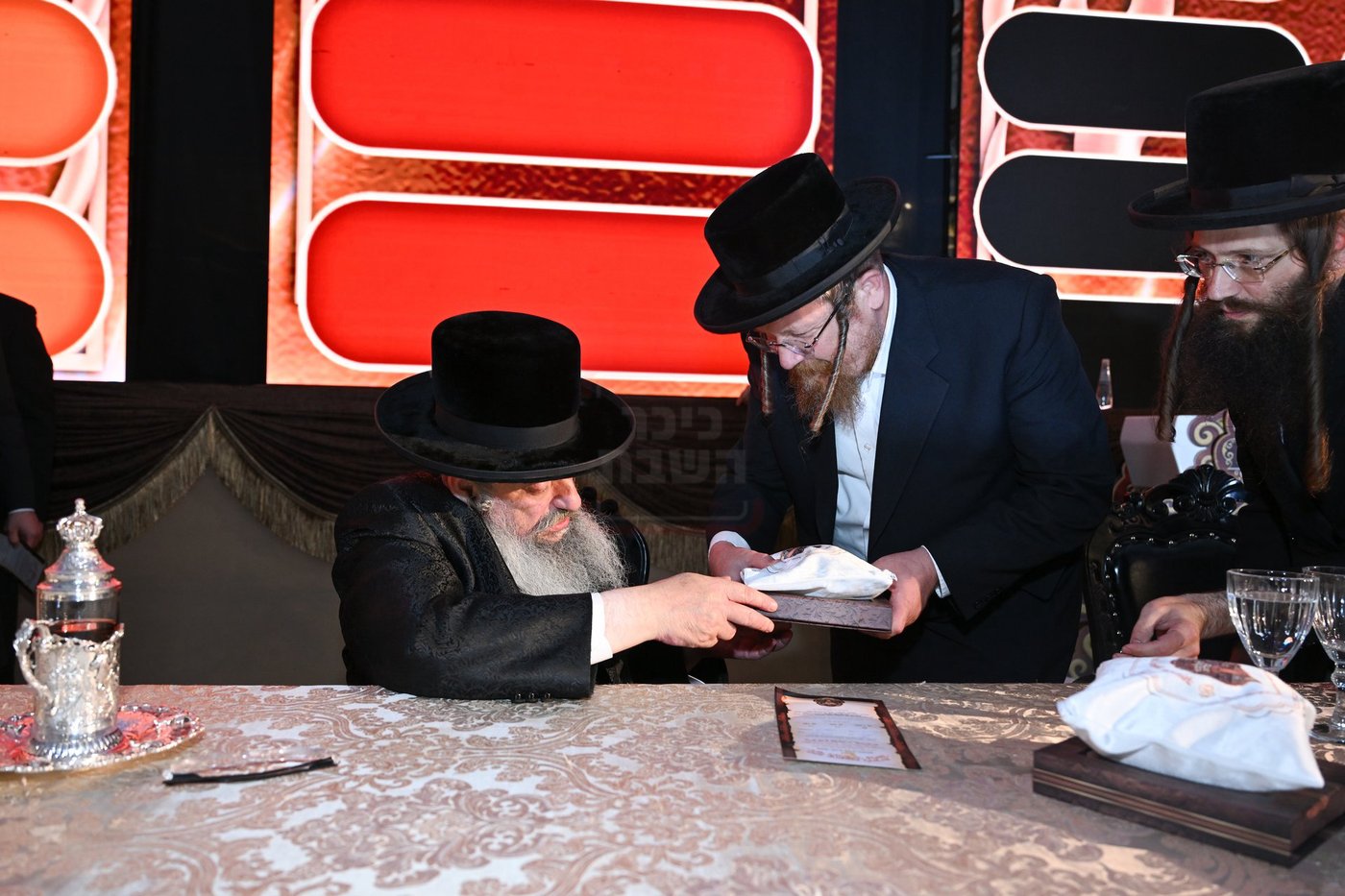 הדינר היוקרתי בלעלוב