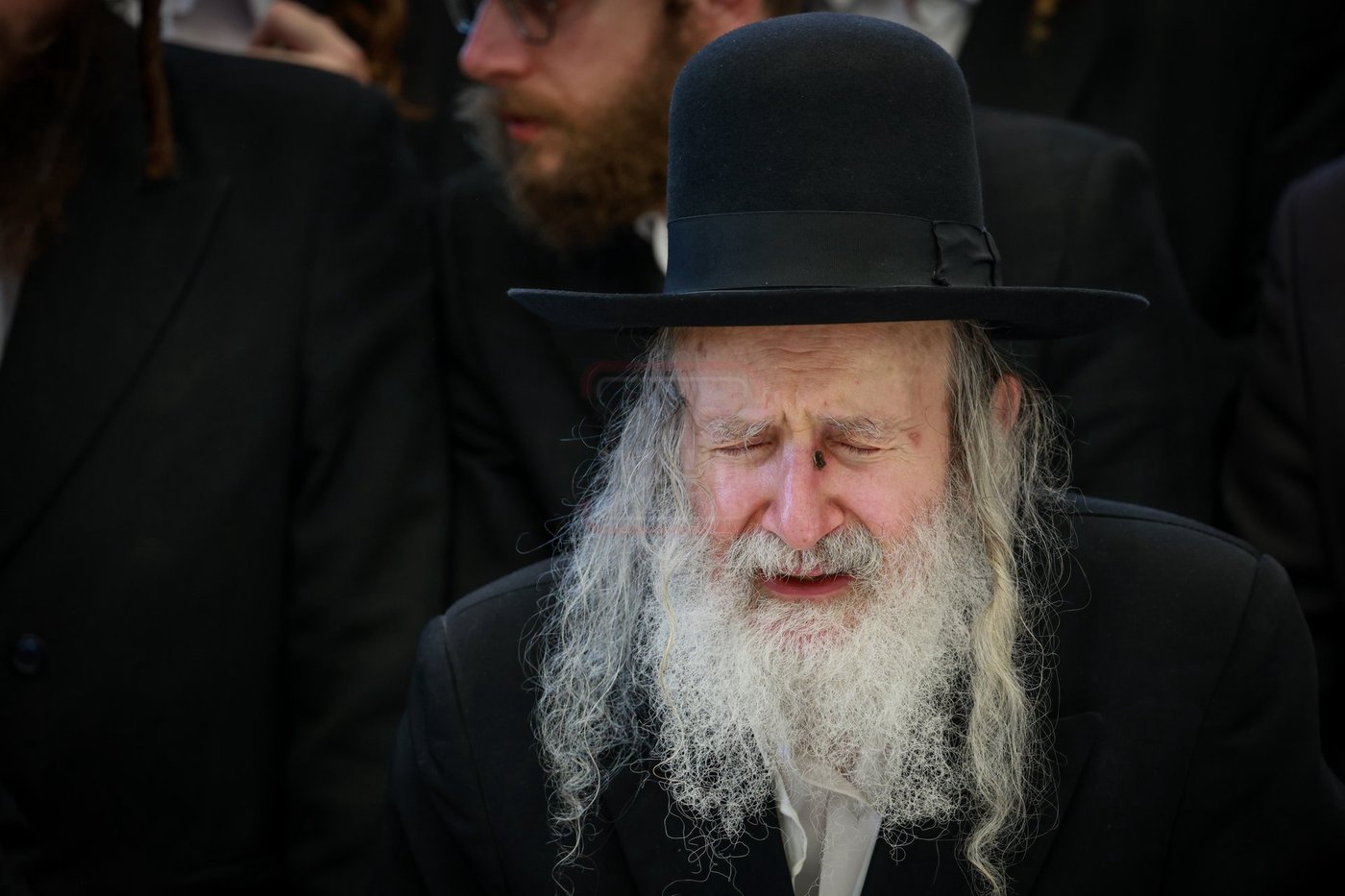 האדמו"ר מאמשינוב בטיש הילולא בצפת 