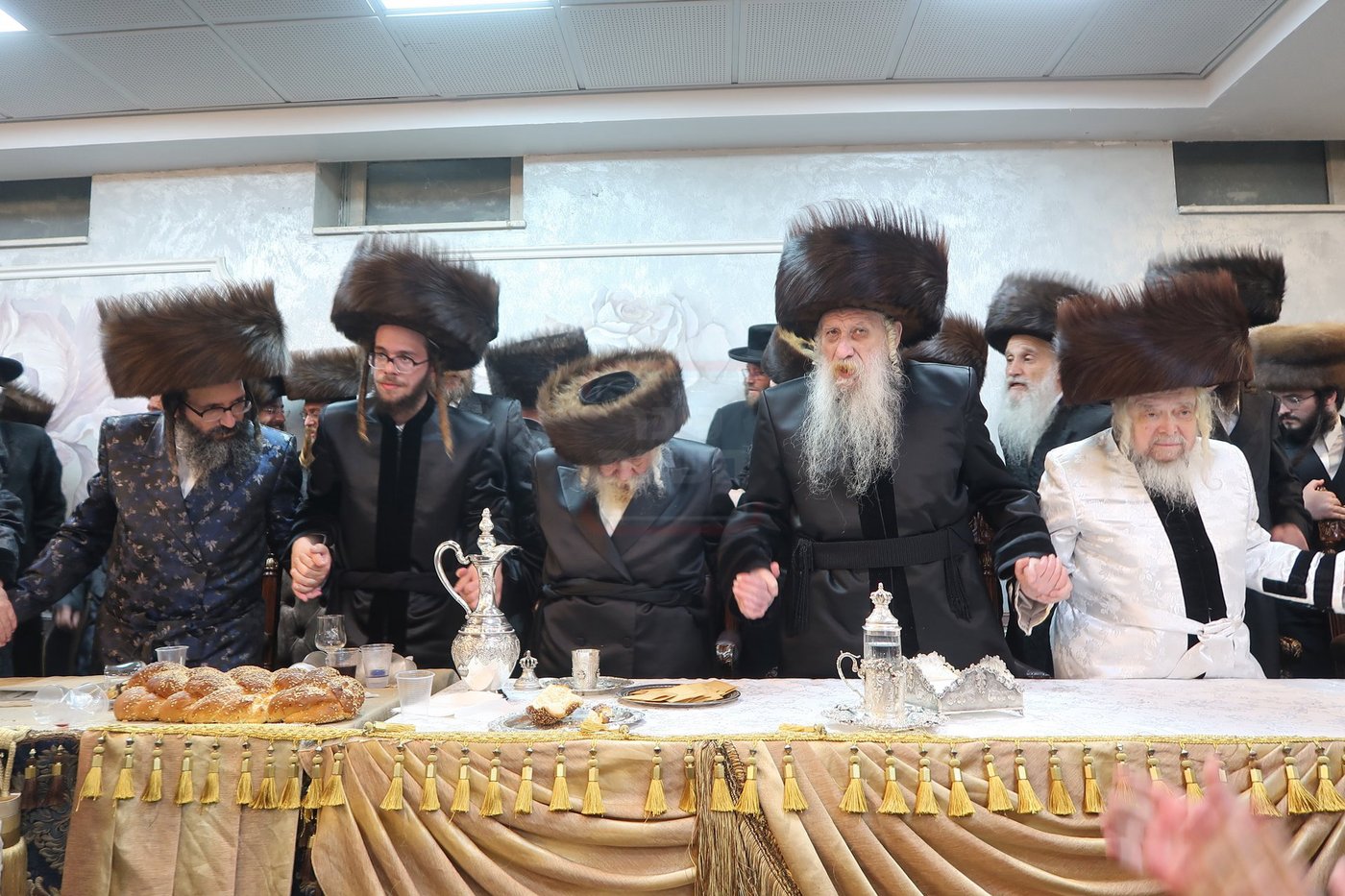 שמחת בית טשארנאביל - קרעטשניף סיגעט - טשערנאוויץ