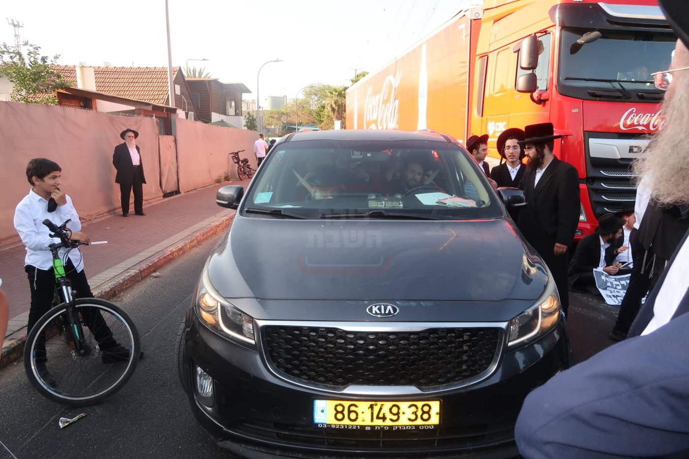 זופניק בכיכר | כל התמונות, הנייעס והחשיפות של בין הזמנים