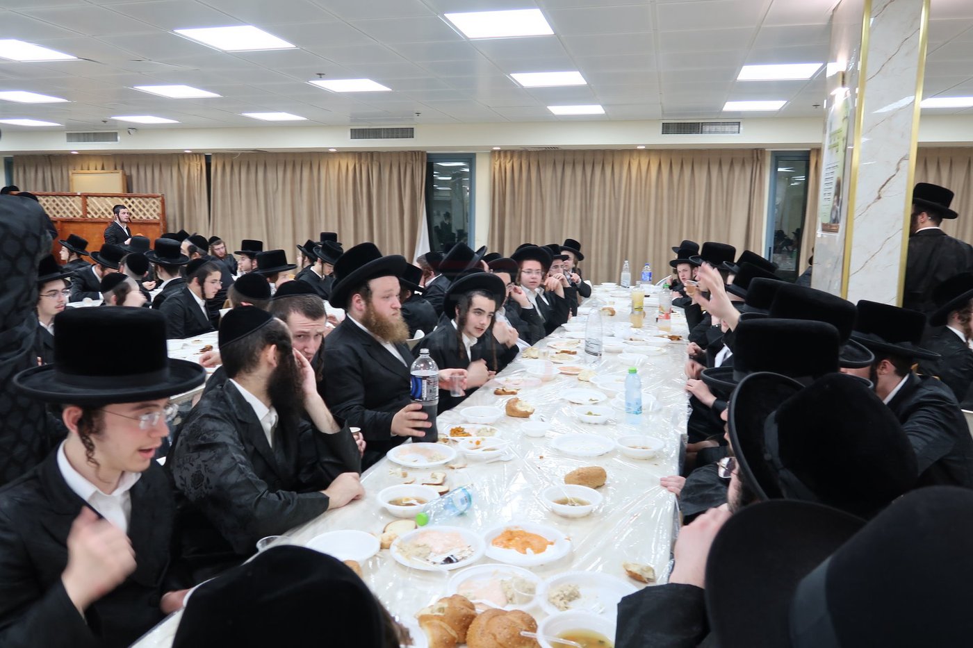 קעמפ לבחורי סאדיגורה