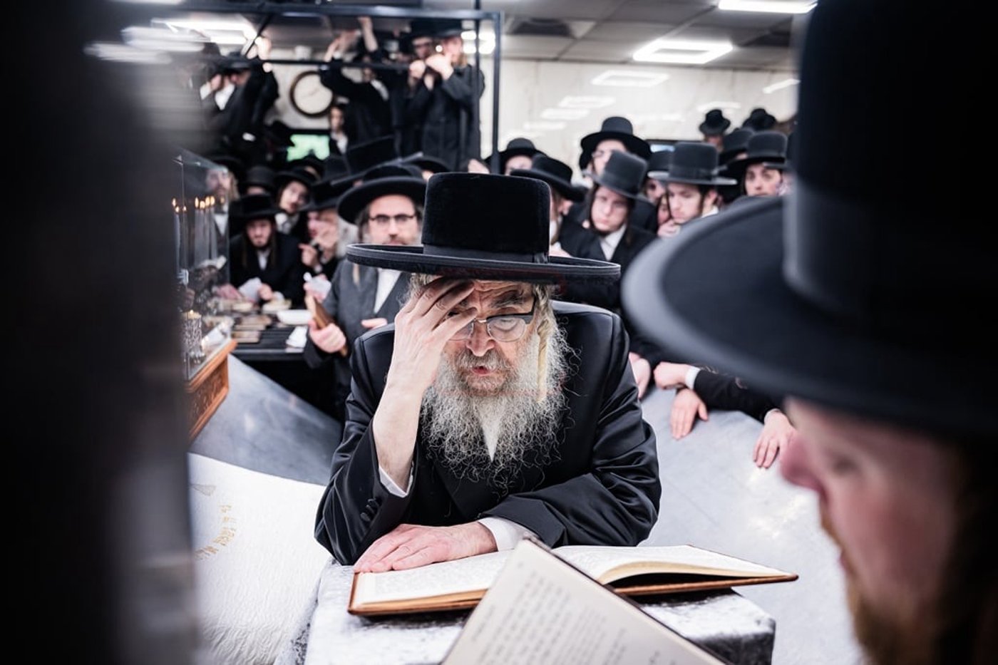 האדמו"ר מסאטמר בעליה לציון הק' של בעל ה'ויואל משה' ביום ההילולא