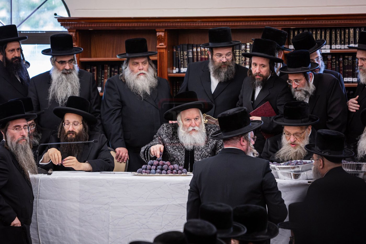 ראש חודש אלול בצל האדמו"ר מבאבוב