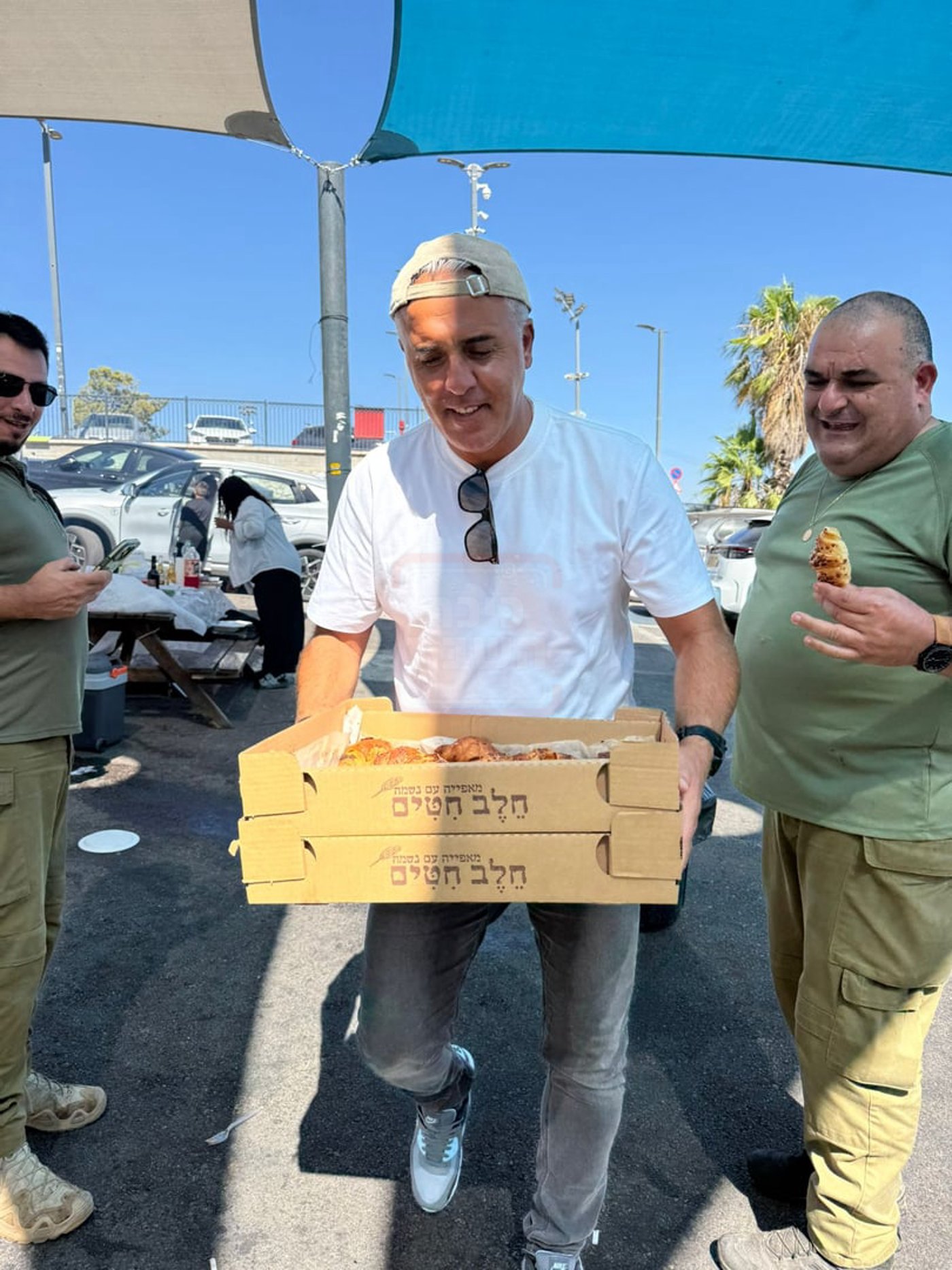 זופניק בכיכר | כל התמונות, הנייעס והחשיפות של השבוע