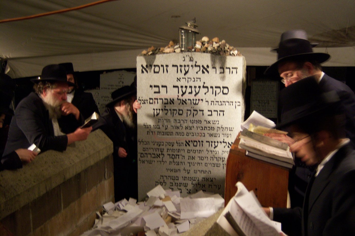 מראות חייו של האדמו"ר מקרעטשניף סיגעט זצ"ל