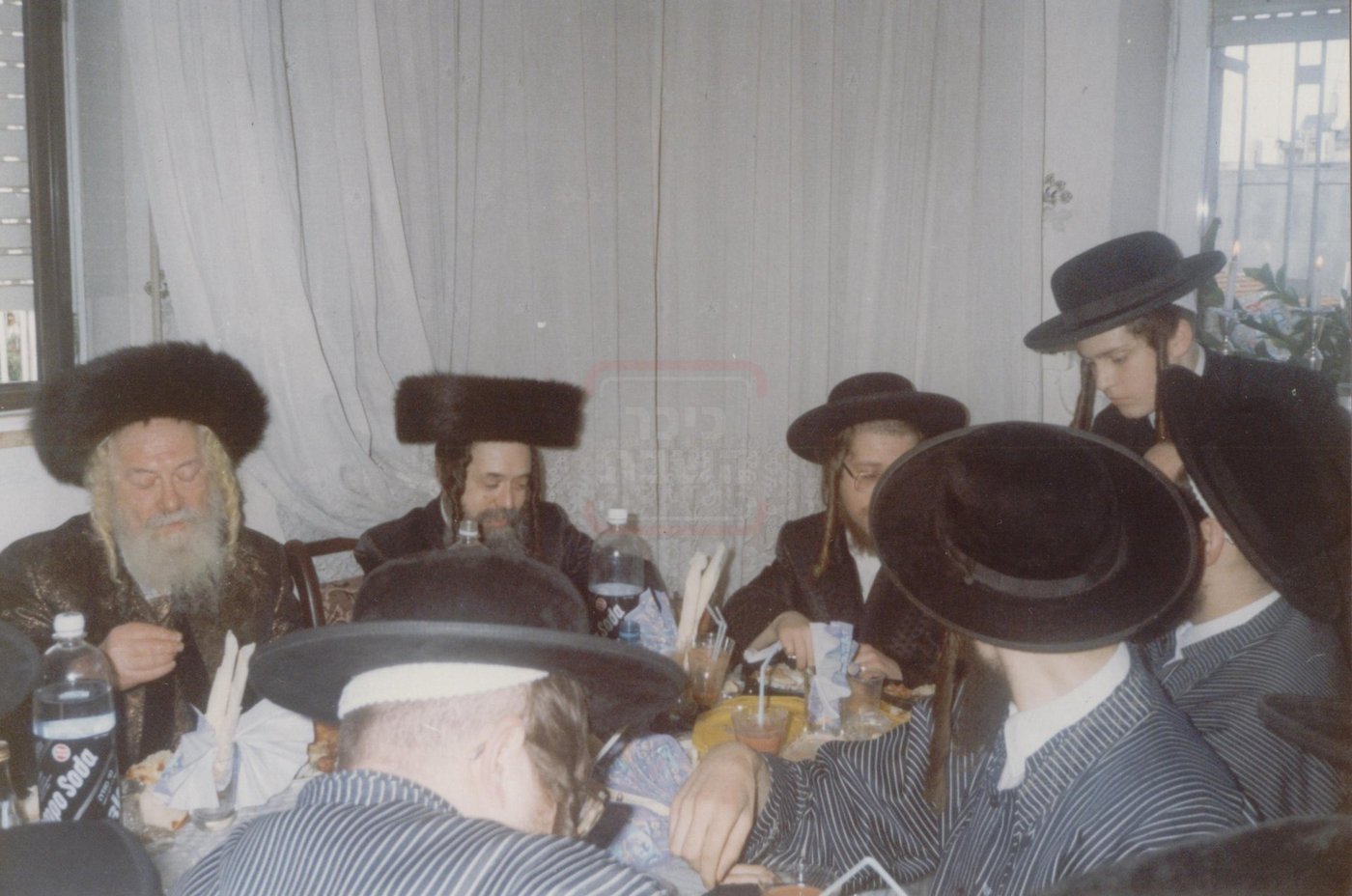 מראות חייו של האדמו"ר מקרעטשניף סיגעט זצ"ל