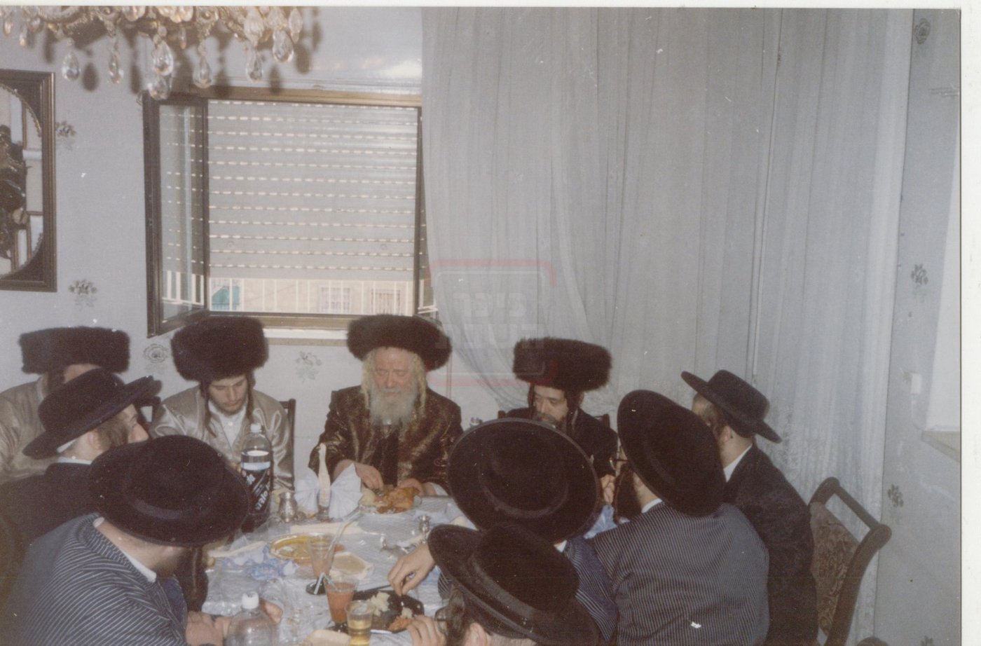 מראות חייו של האדמו"ר מקרעטשניף סיגעט זצ"ל