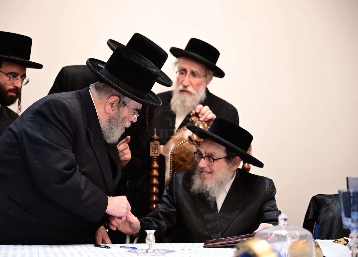 ועידת קרן היסוד בחצה"ק פאפא