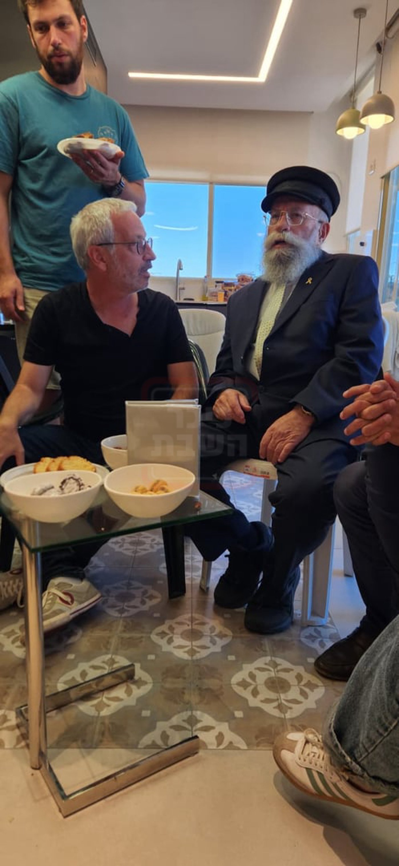 זופניק בכיכר | כל התמונות, הנייעס והחשיפות של השבוע