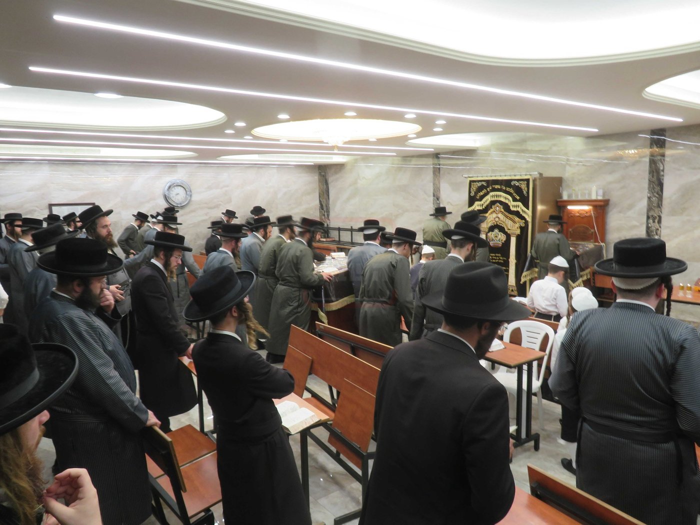 האדמו"ר מתולדות אהרן בביקור הוד בבית שמש