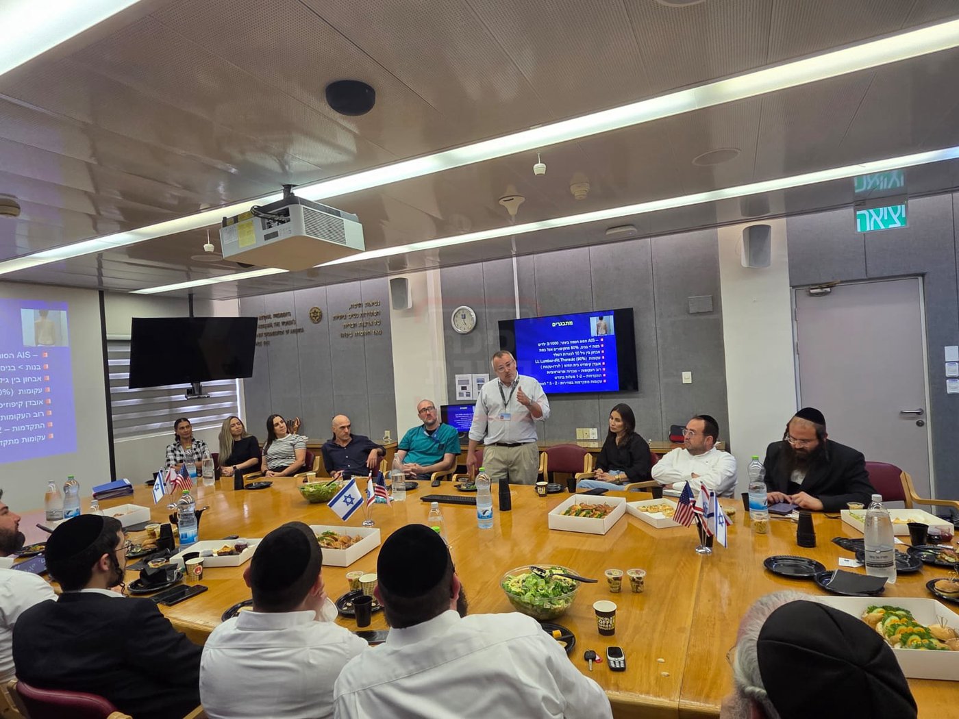 זופניק בכיכר | כל התמונות, הנייעס והחשיפות של השבוע