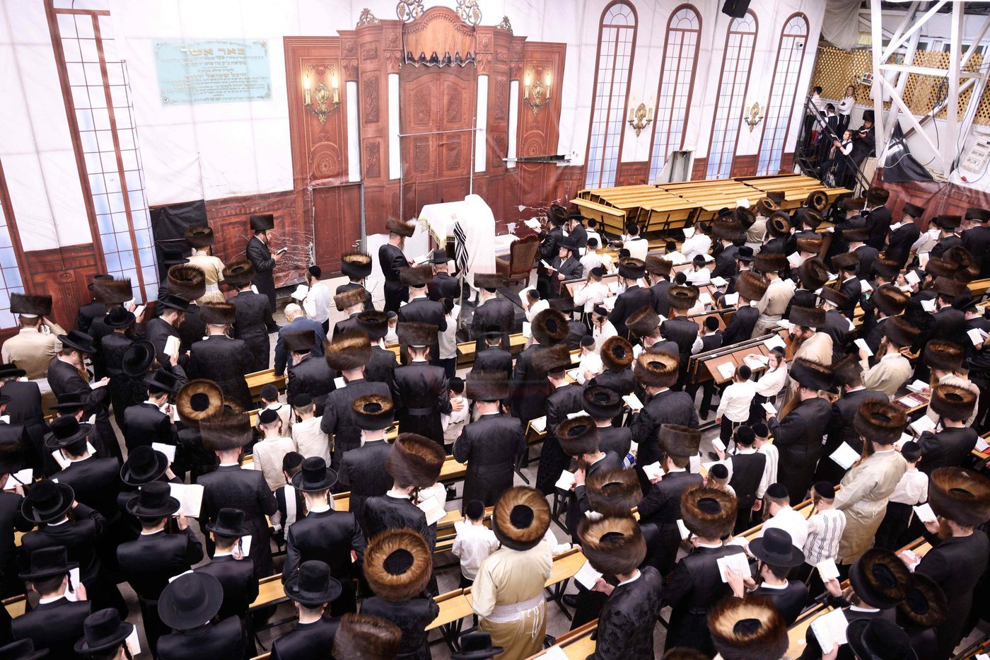 סליחות ראשונות בחצה"ק פינסק קרלין