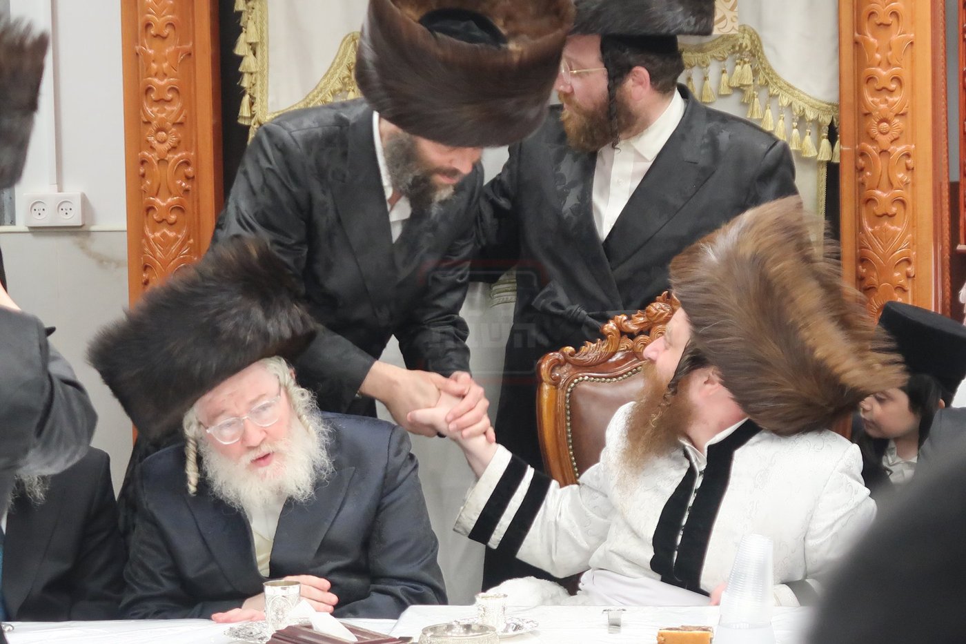 חנוכת הבית והתחלת כתיבת ס"ת בחצה"ק מיאלען