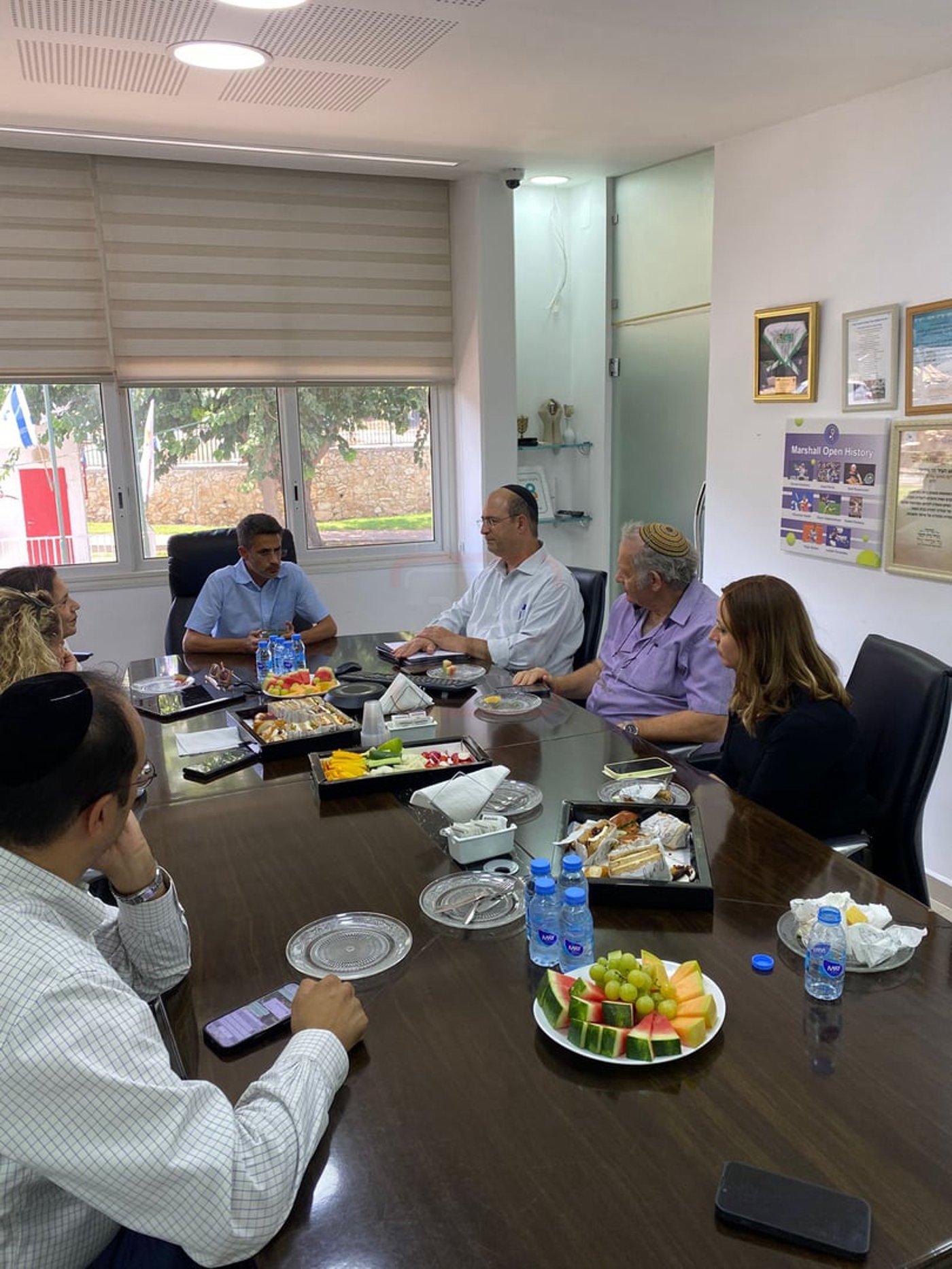 ה'לקסוס' נפרץ, מה נגנב? | 'זופניק בכיכר' עם כל התמונות, הנייעס והחשיפות של השבוע