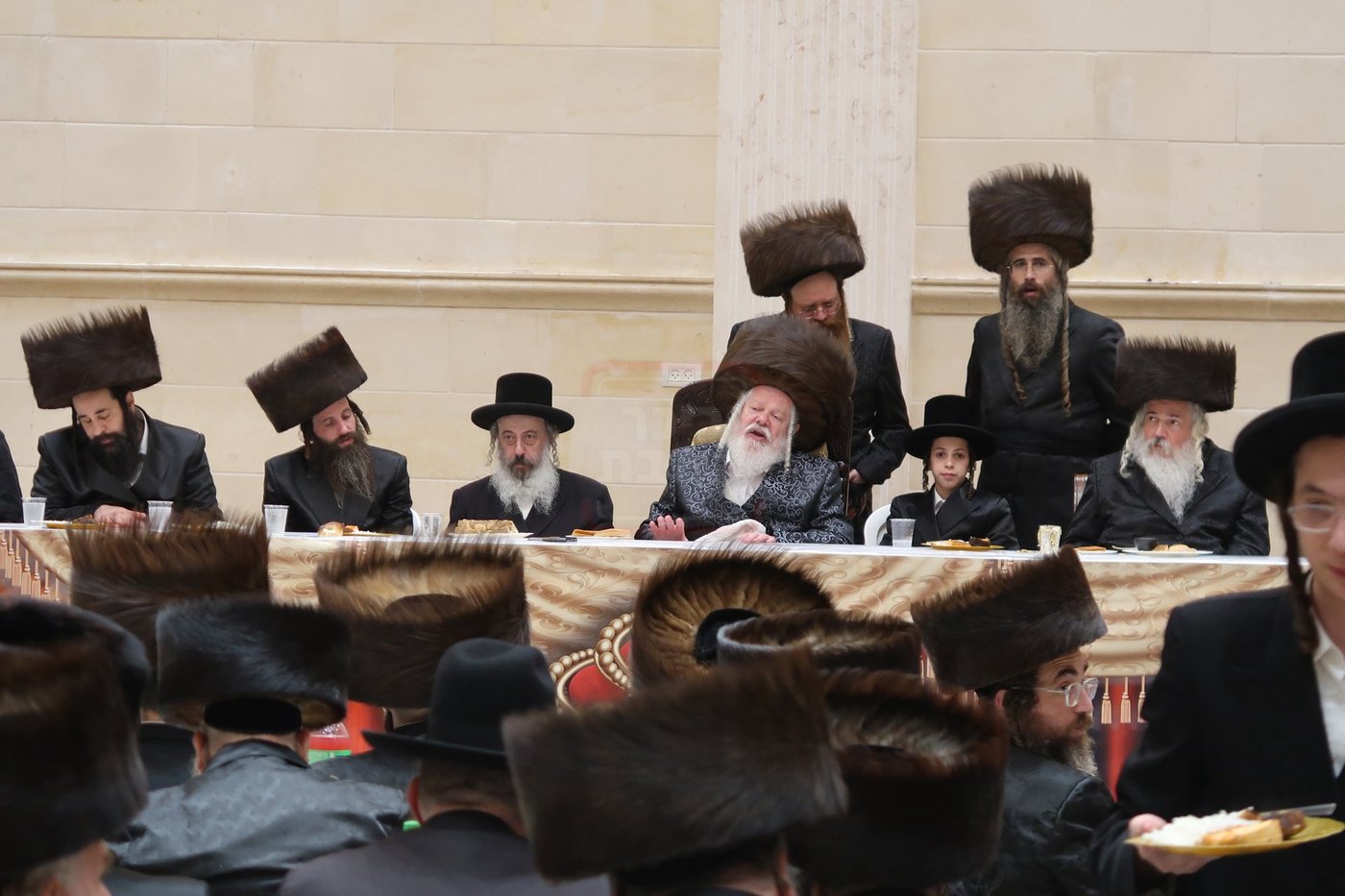 שמחת בר המצוה לנכד האדמו"ר מפרמישלאן ואב"ד אלדשטאט 