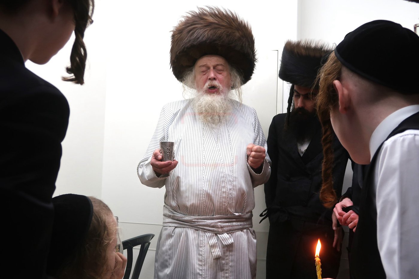 האדמו"ר ממבקשי אמונה שבת בבני ברק
