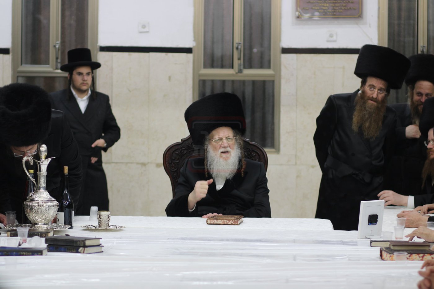 נעילת החג ראש השנה בחצה"ק מודז'יץ