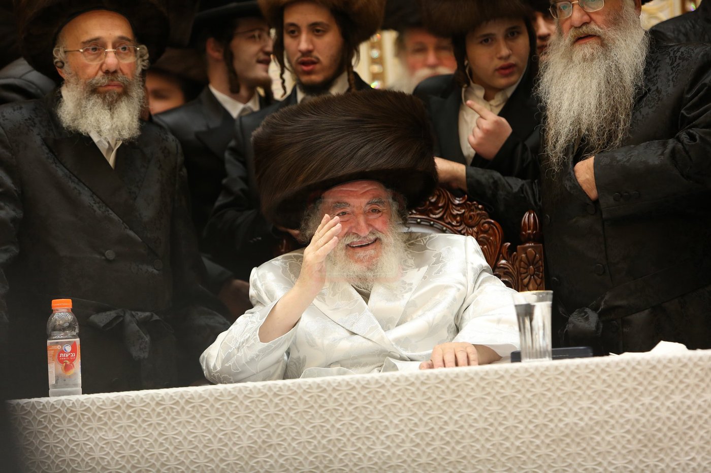 נעילת החג ר"ה בחצה"ק ויז'ניץ