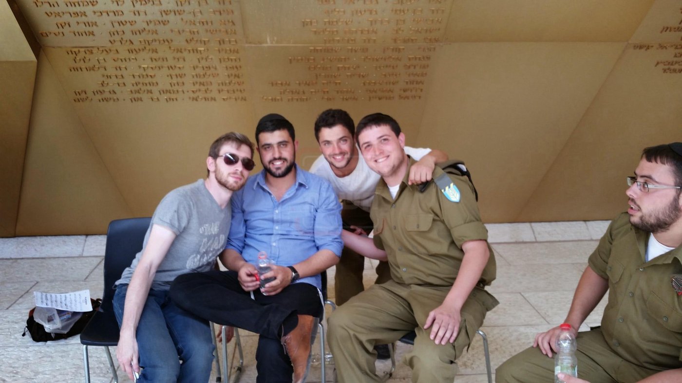 המיליארדר המתפייט | 'זופניק בכיכר' עם כל התמונות, הנייעס והחשיפות של השבוע