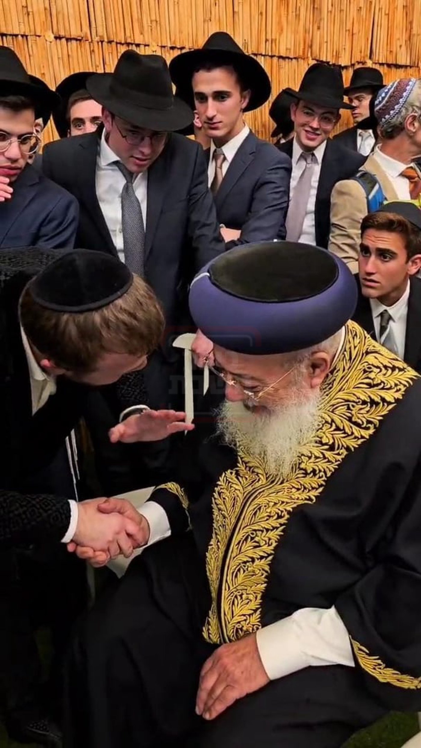 המיליארדר המתפייט | 'זופניק בכיכר' עם כל התמונות, הנייעס והחשיפות של השבוע
