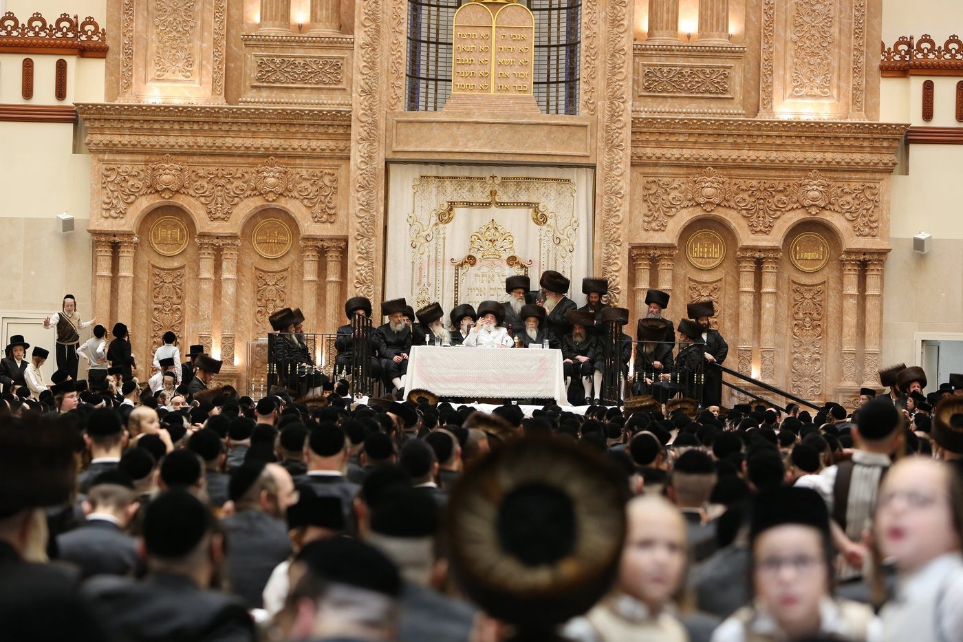 נעילת החג ר"ה בחצה"ק ויז'ניץ