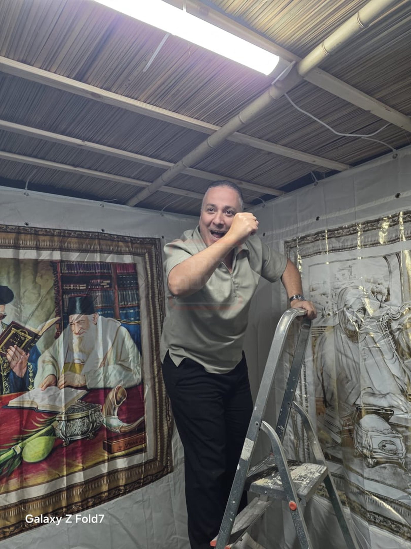 הארמון שחסום לזרים | 'זופניק בכיכר' עם כל התמונות, הנייעס והחשיפות של השבוע