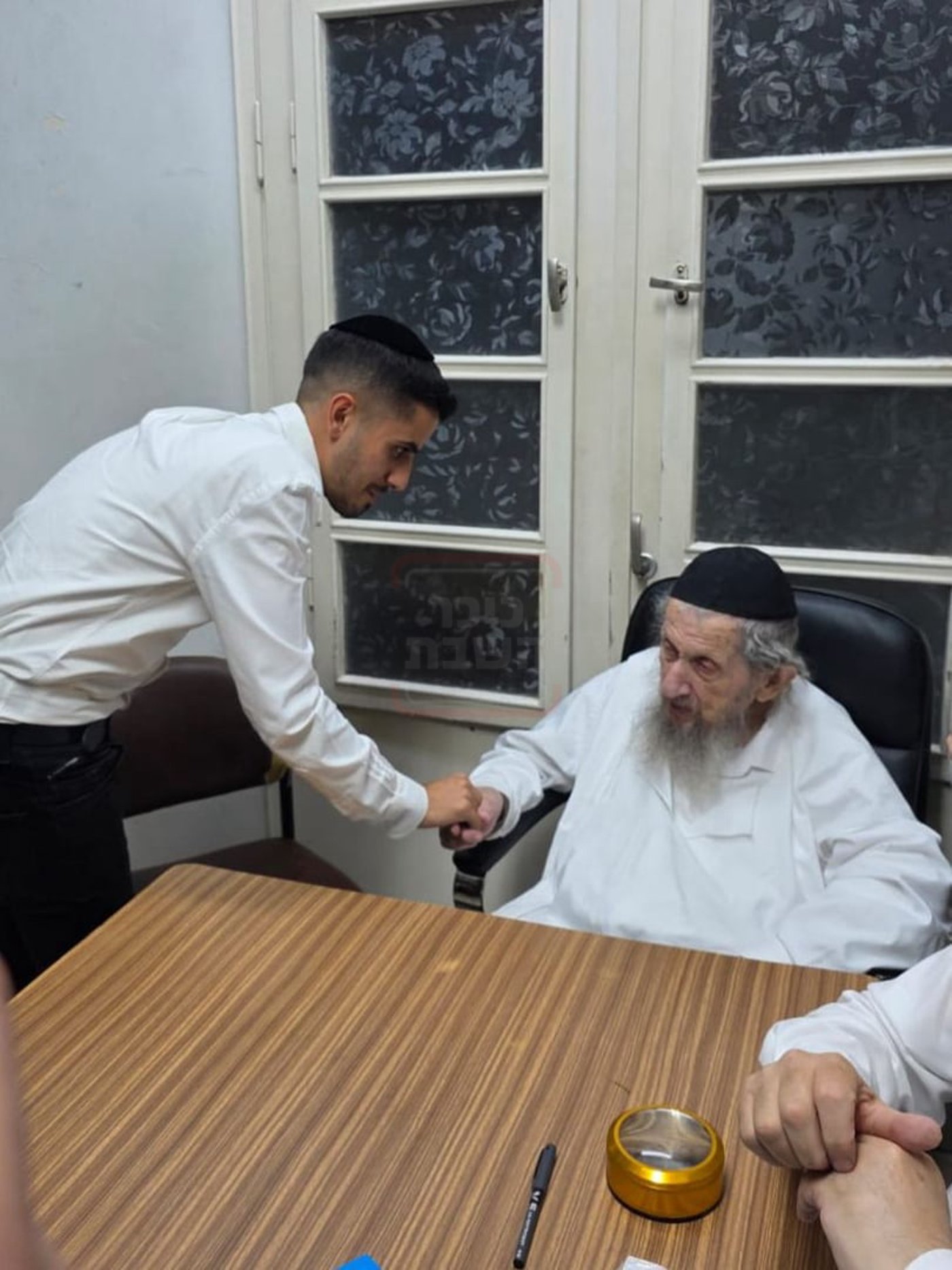 הארמון שחסום לזרים | 'זופניק בכיכר' עם כל התמונות, הנייעס והחשיפות של השבוע