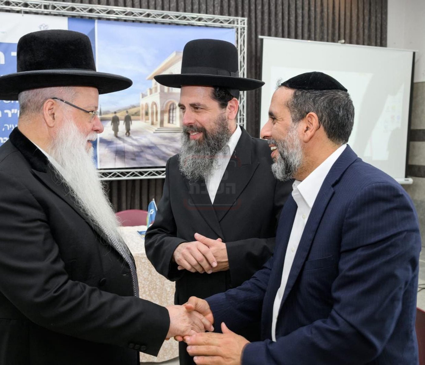 הארמון שחסום לזרים | 'זופניק בכיכר' עם כל התמונות, הנייעס והחשיפות של השבוע