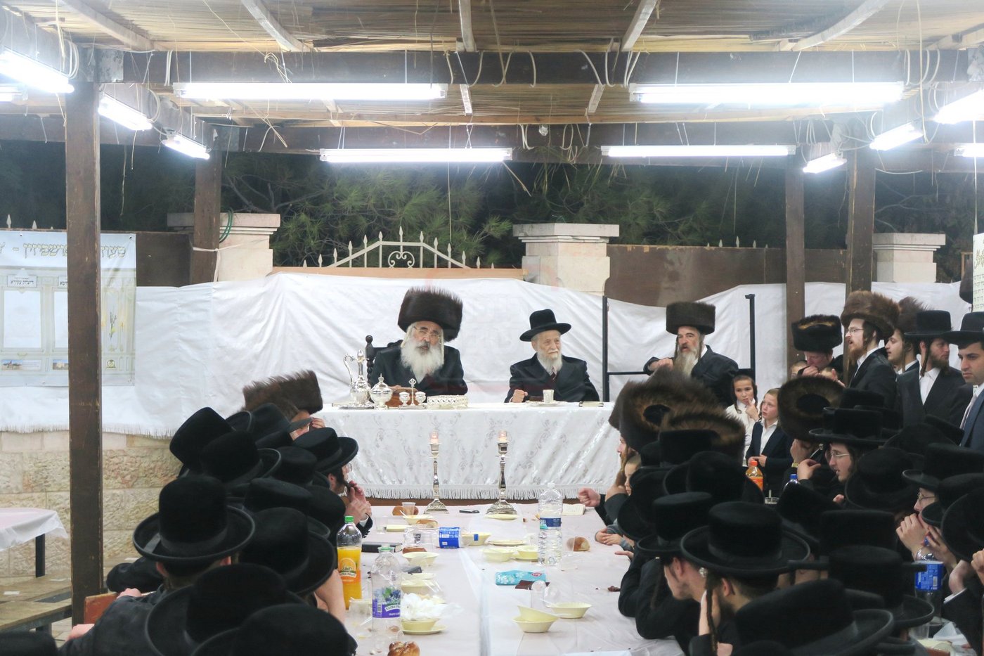 שמחת בית השואבה בחצה"ק דושינסקיא