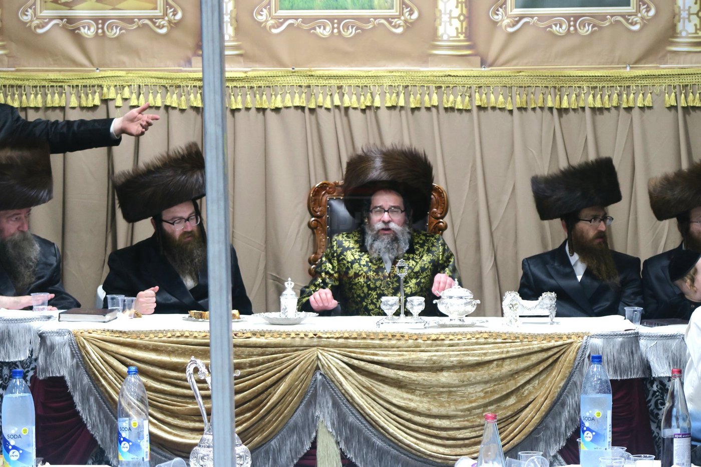 שמחת בית השואבה בחצה"ק סקולען ירושלים