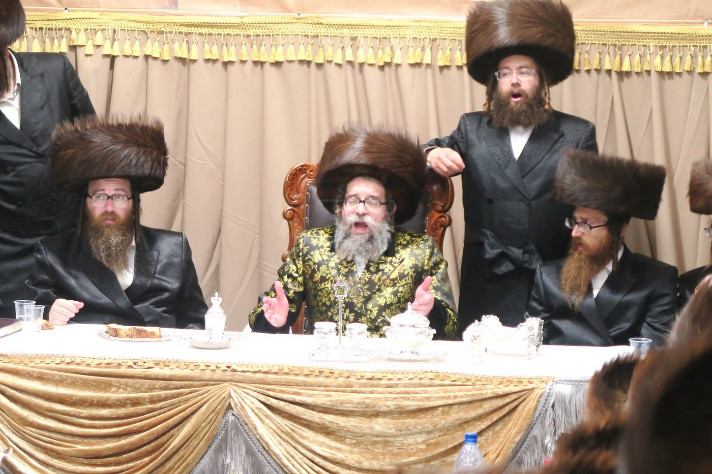 שמחת בית השואבה בחצה"ק סקולען ירושלים