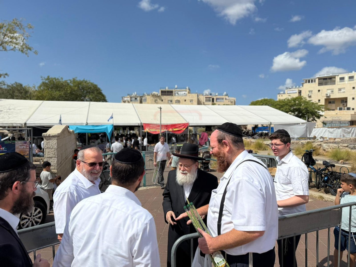 הטיסה החשאית לארה"ב | 'זופניק בכיכר' עם כל התמונות, הנייעס והחשיפות של השבוע