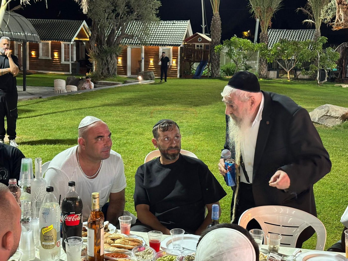 הטיסה החשאית לארה"ב | 'זופניק בכיכר' עם כל התמונות, הנייעס והחשיפות של השבוע