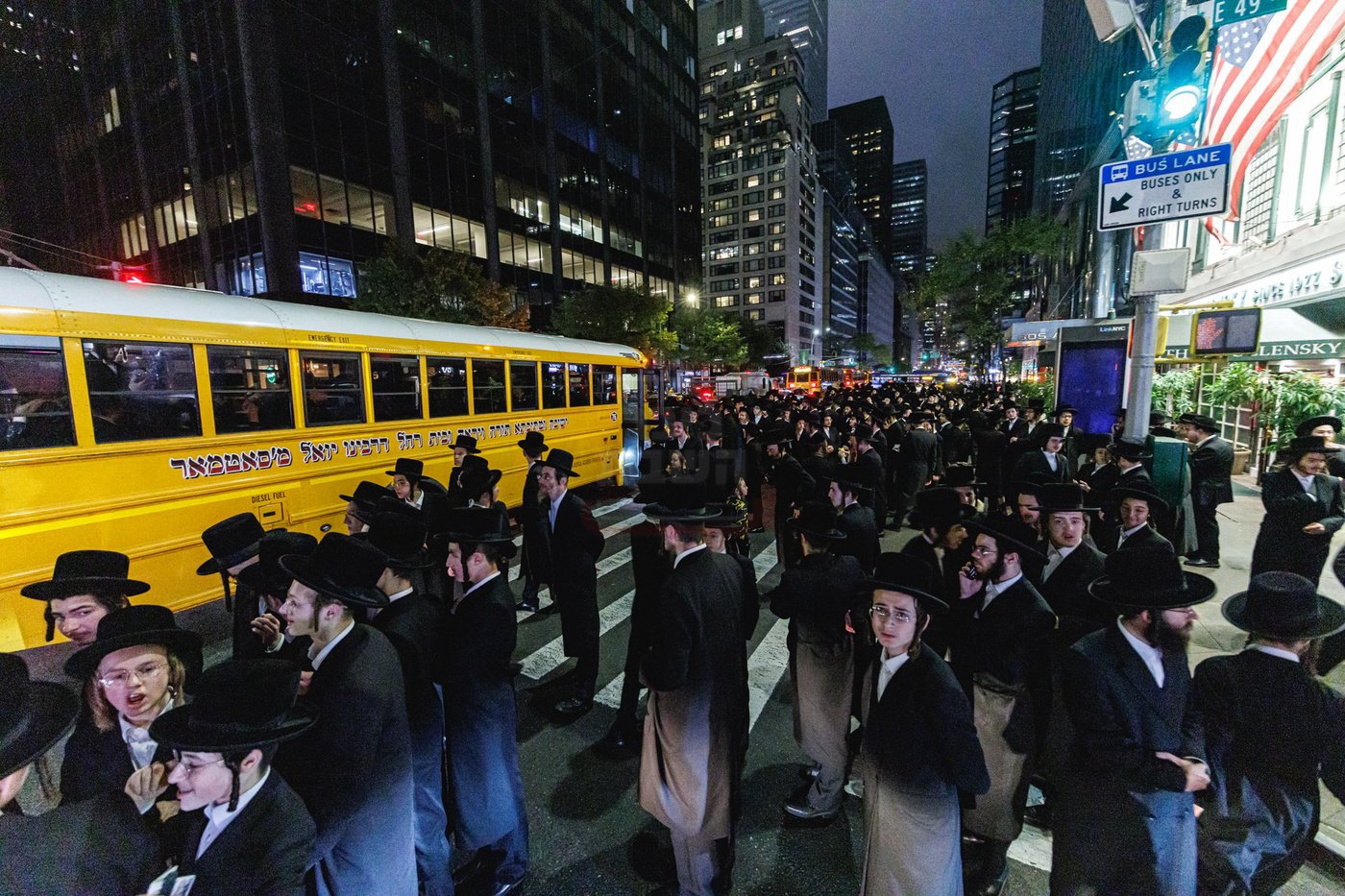 עצרת הרבבות נגד גזירת הגיוס במנהטן