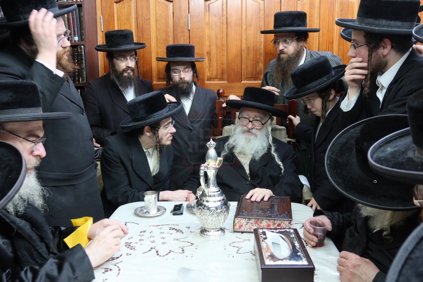 מעמד האדיר של קבלת פנים לאסיר הרב אריה מרדכי רבינוביץ 