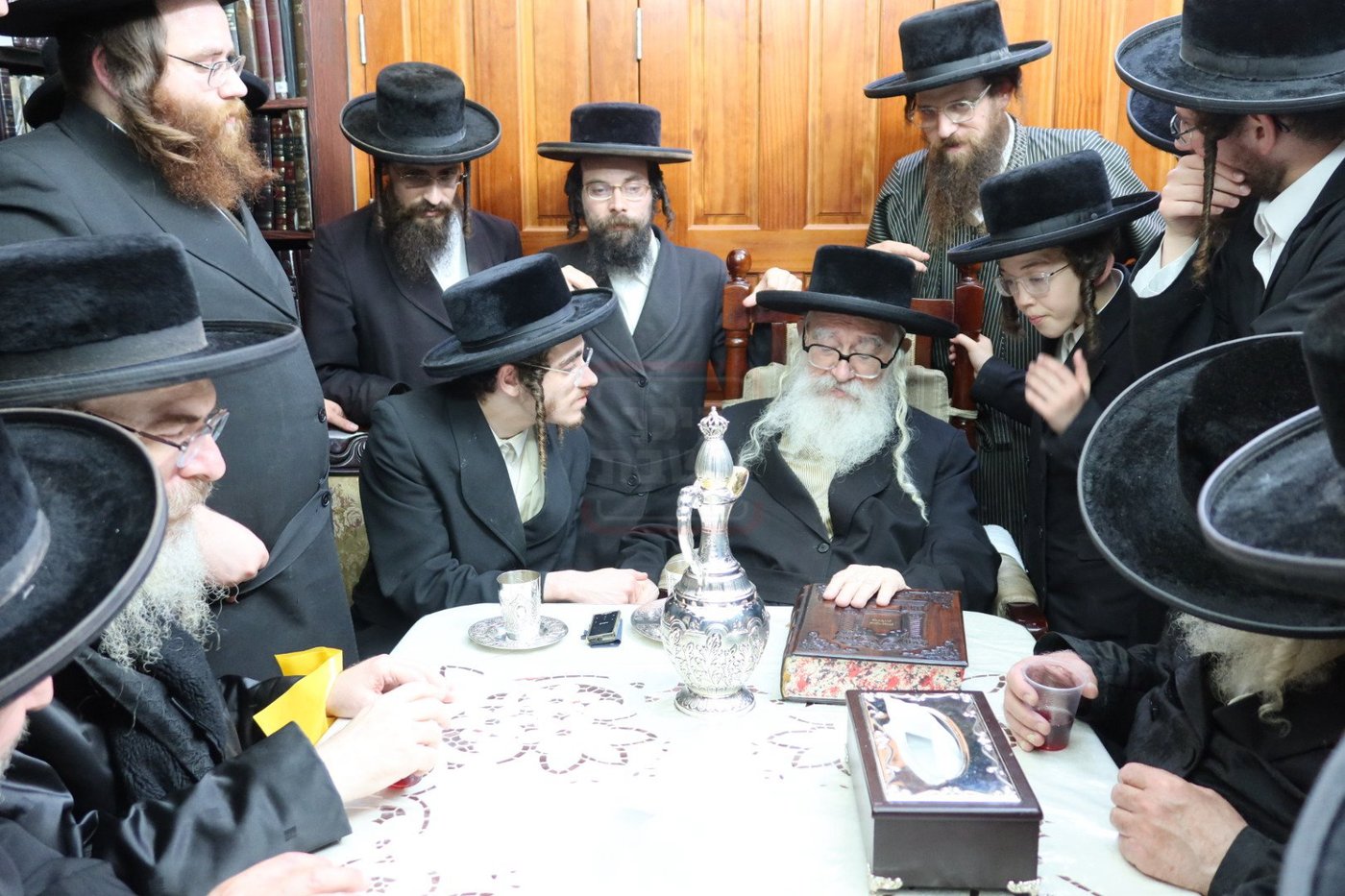 מעמד האדיר של קבלת פנים לאסיר הרב אריה מרדכי רבינוביץ 