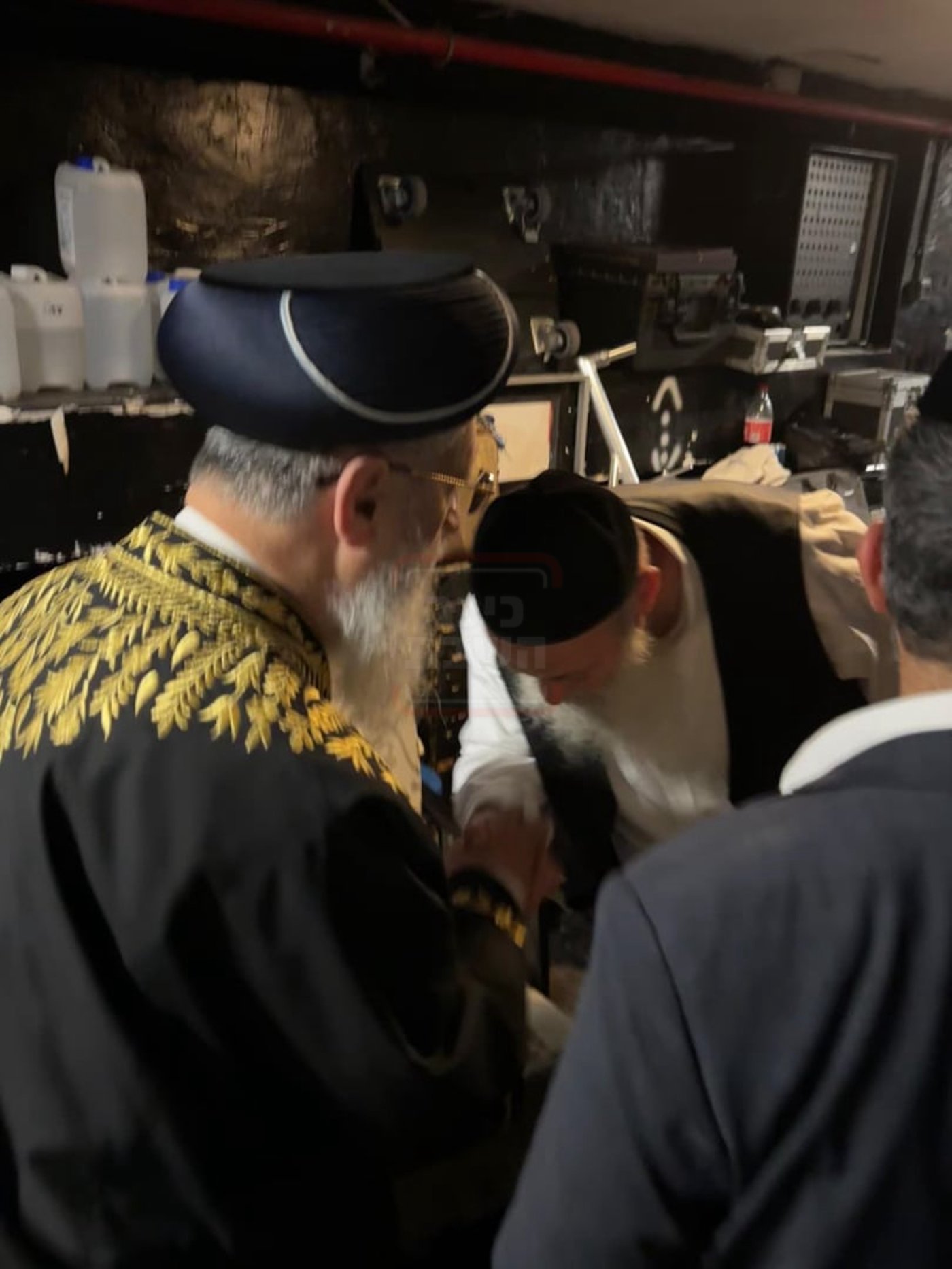 הנגיד שהתפלפל עם ראש הישיבה | 'זופניק בכיכר' עם כל התמונות, הנייעס והחשיפות של השבוע