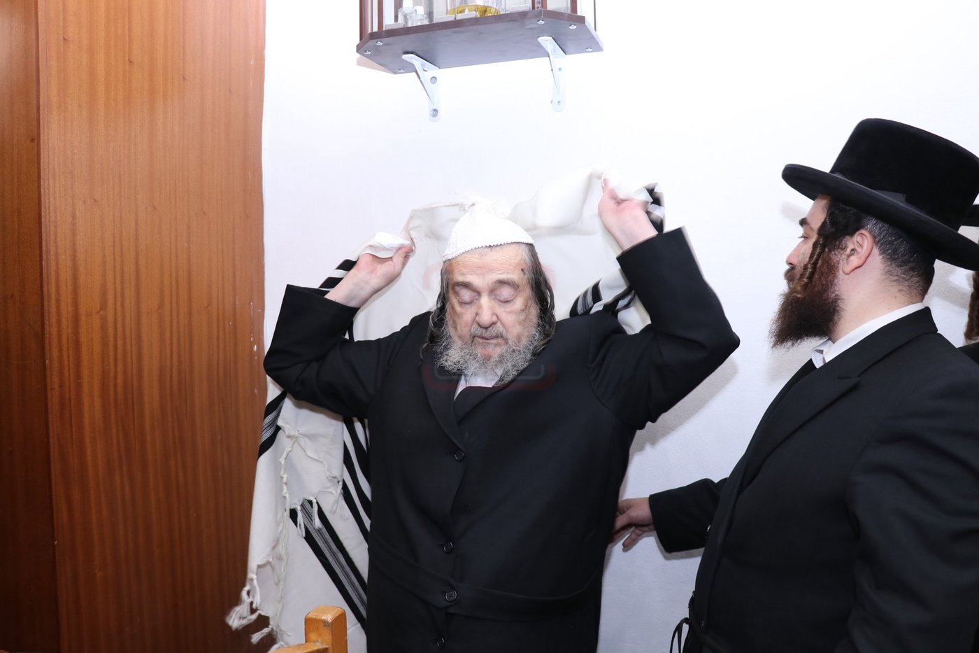 ברית בשמחת הברית בחצרות קוזמיר - ביאלה - קופיטשניץ - לעלוב בית שמש