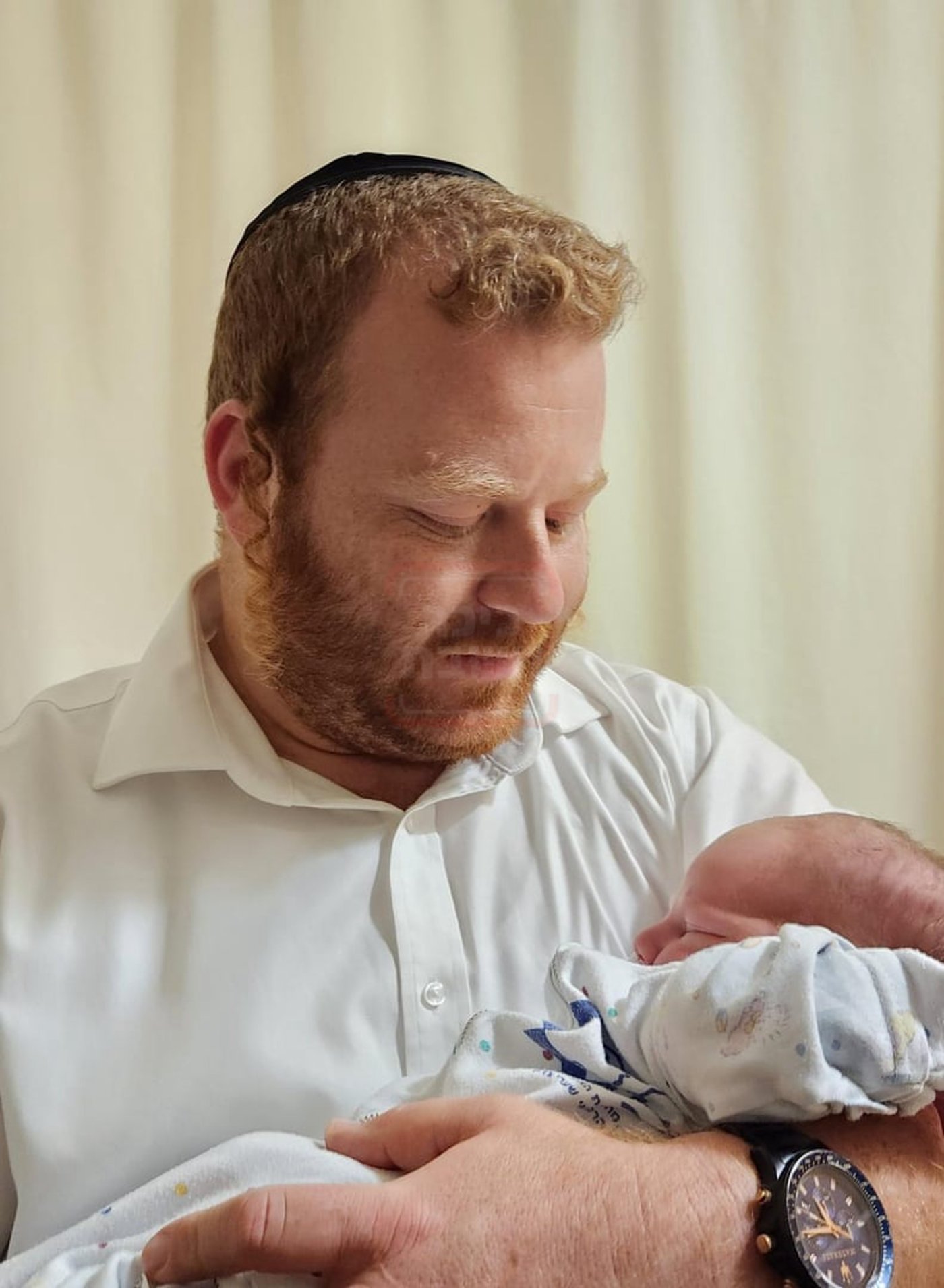 ה"חמור" שזכה ל"ימים" | 'זופניק בכיכר' עם כל התמונות, הנייעס והחשיפות של השבוע