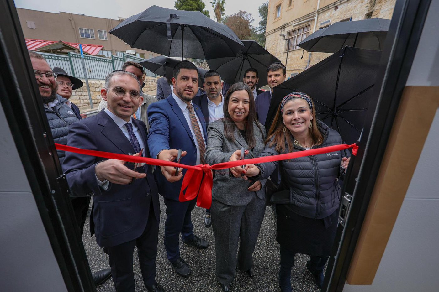 ה"חמור" שזכה ל"ימים" | 'זופניק בכיכר' עם כל התמונות, הנייעס והחשיפות של השבוע